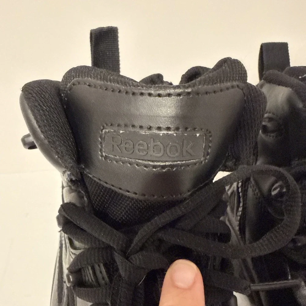 REEBOK 6